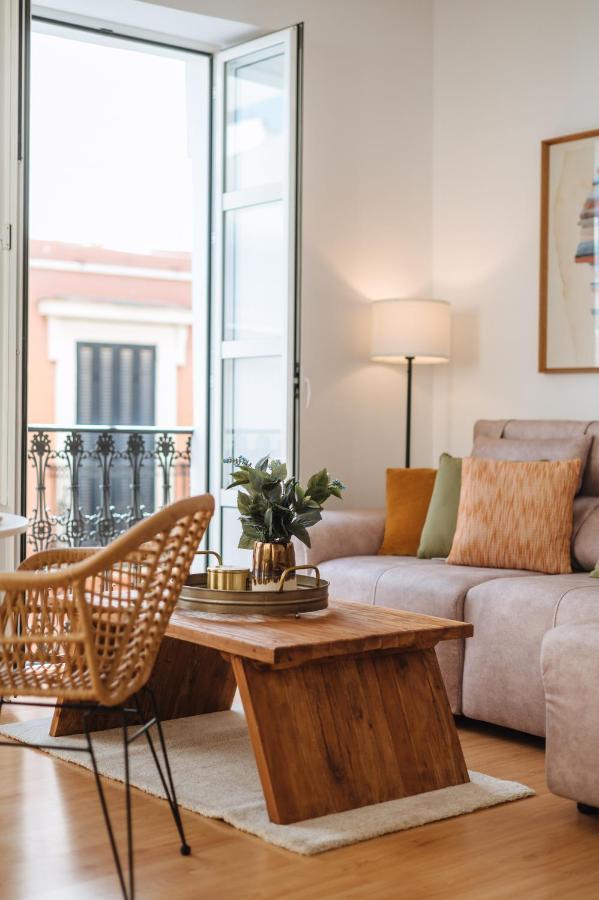 Hostly Rivero 2A Center Loft-Fibre-Communal Terrace-Parking Optional-Cless Севілья Екстер'єр фото