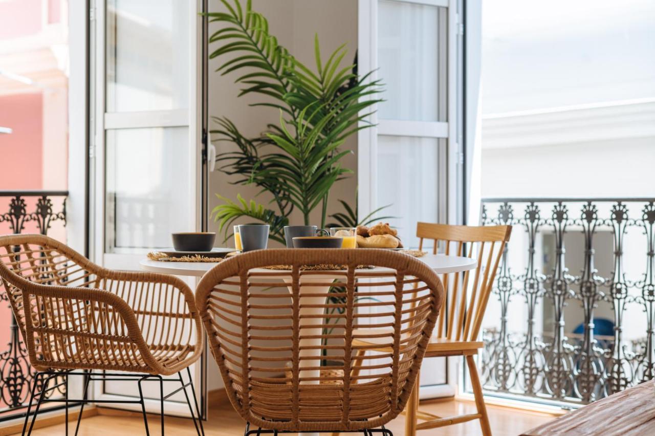 Hostly Rivero 2A Center Loft-Fibre-Communal Terrace-Parking Optional-Cless Севілья Екстер'єр фото